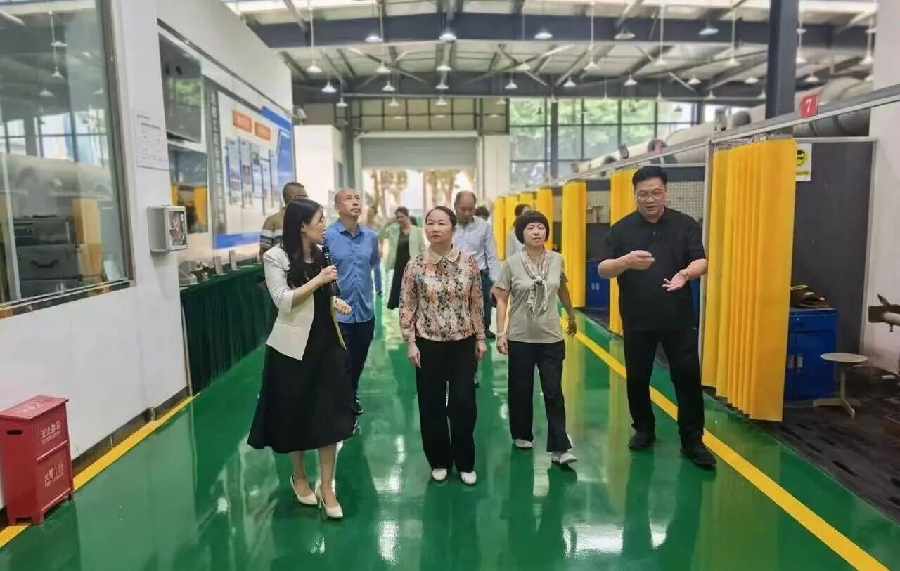 民盟贛州市委會(huì)遠(yuǎn)赴新疆、四川開展專題調(diào)研，探索贛州網(wǎng)絡(luò)技術(shù)服務(wù)的協(xié)同發(fā)展新路徑